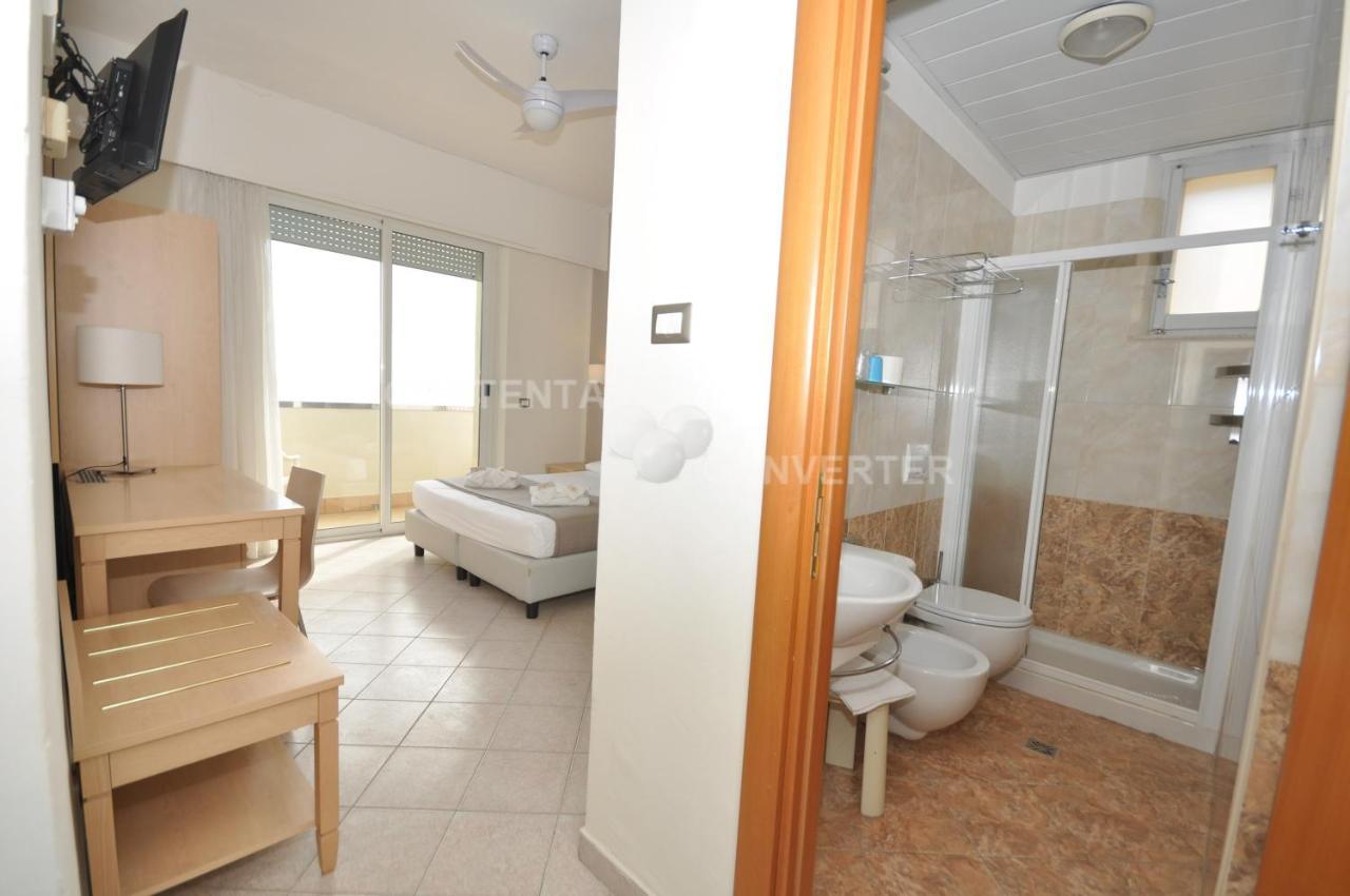 Hotel Adriatic&Beauty Rimini Bagian luar foto