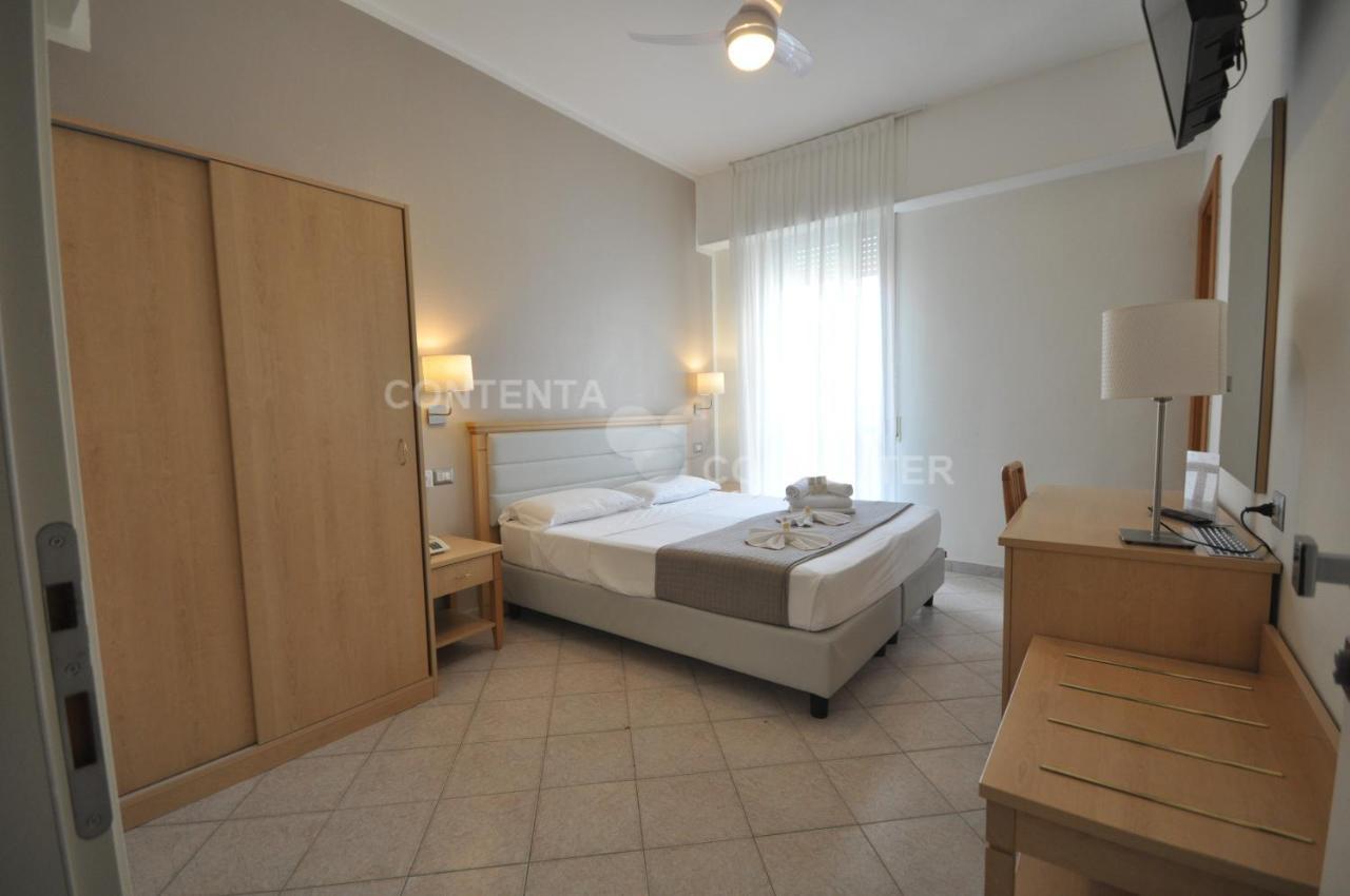 Hotel Adriatic&Beauty Rimini Bagian luar foto