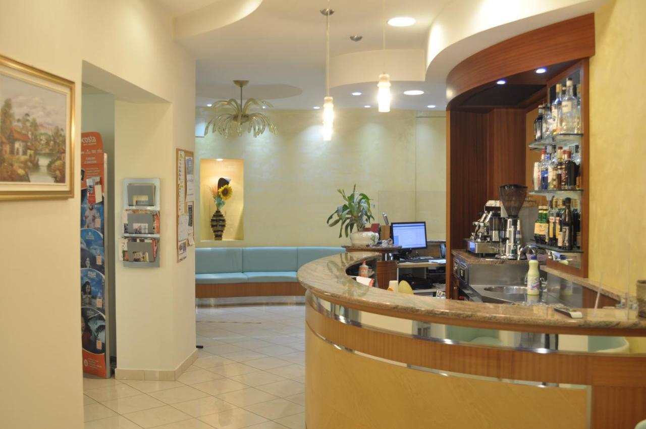 Hotel Adriatic&Beauty Rimini Bagian luar foto