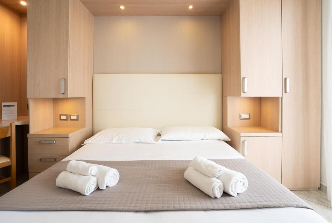 Hotel Adriatic&Beauty Rimini Bagian luar foto