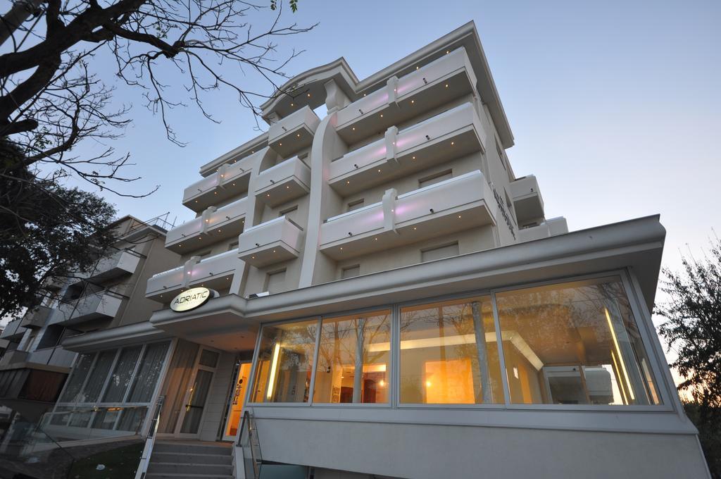 Hotel Adriatic&Beauty Rimini Bagian luar foto