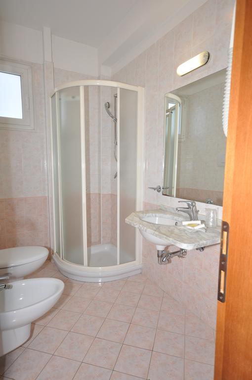 Hotel Adriatic&Beauty Rimini Ruang foto