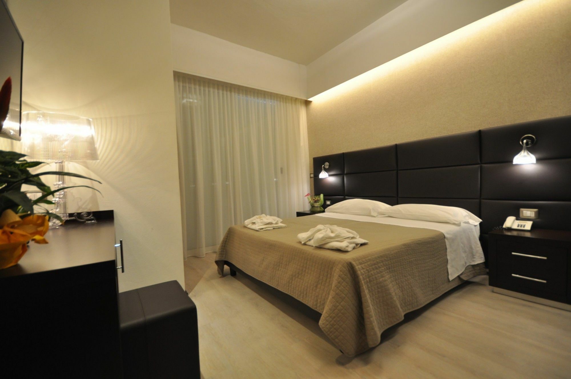 Hotel Adriatic&Beauty Rimini Bagian luar foto